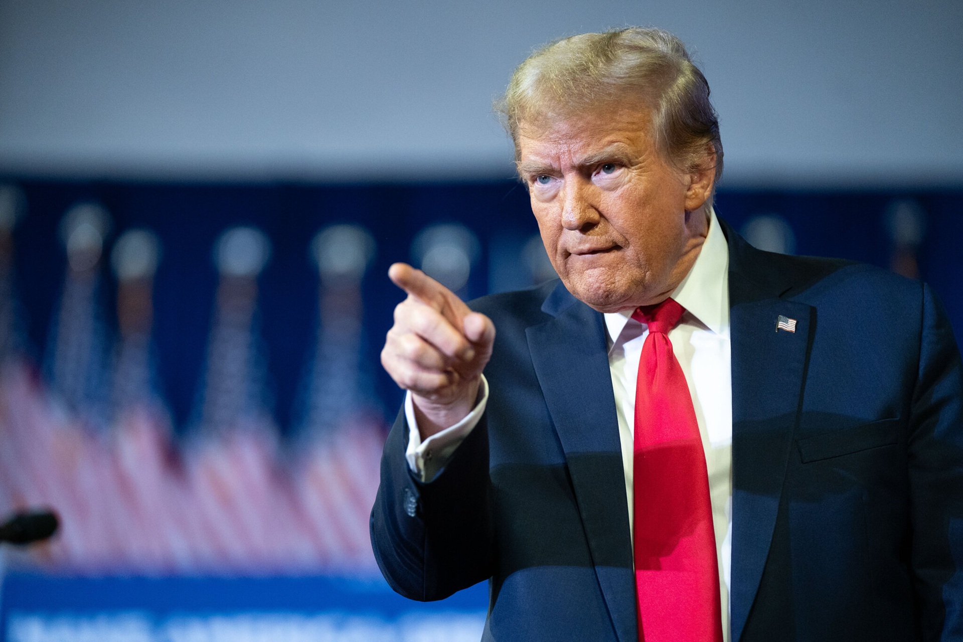 Gobierno de Trump ordena Hackeos a ciberdelincuentes