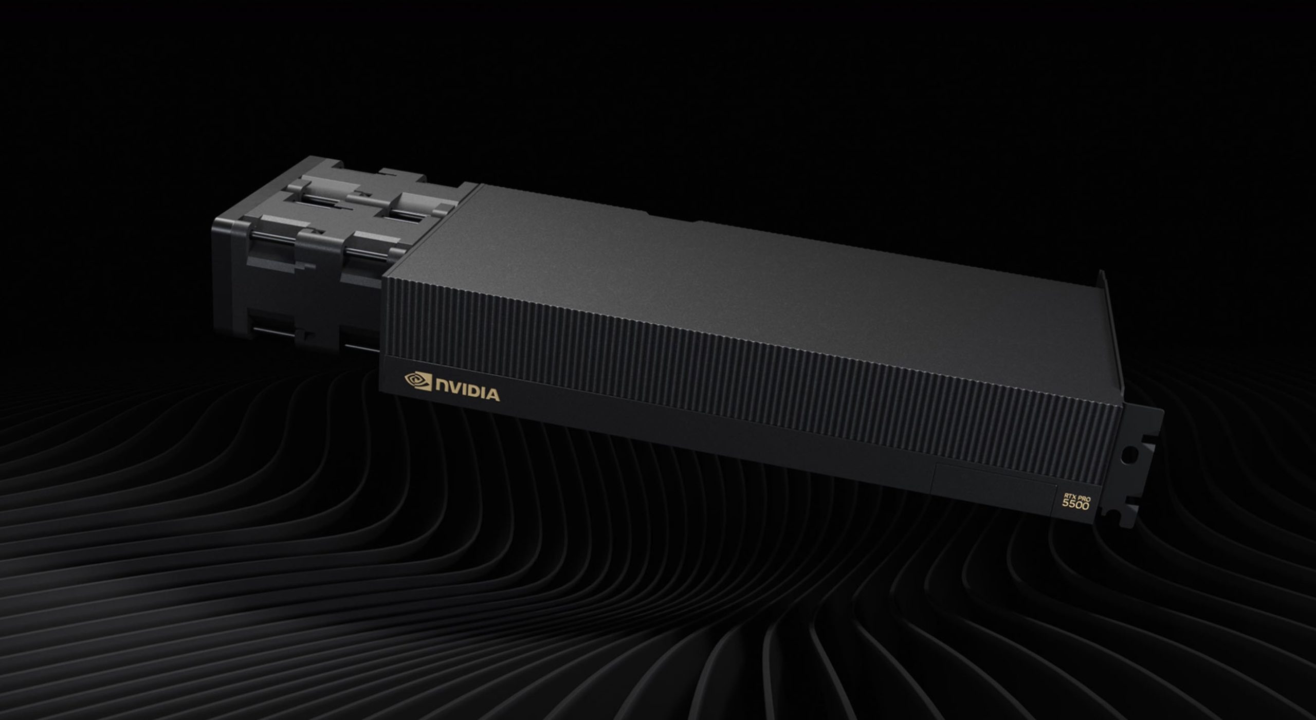 NVIDIA RTX PRO 5500 foto portada