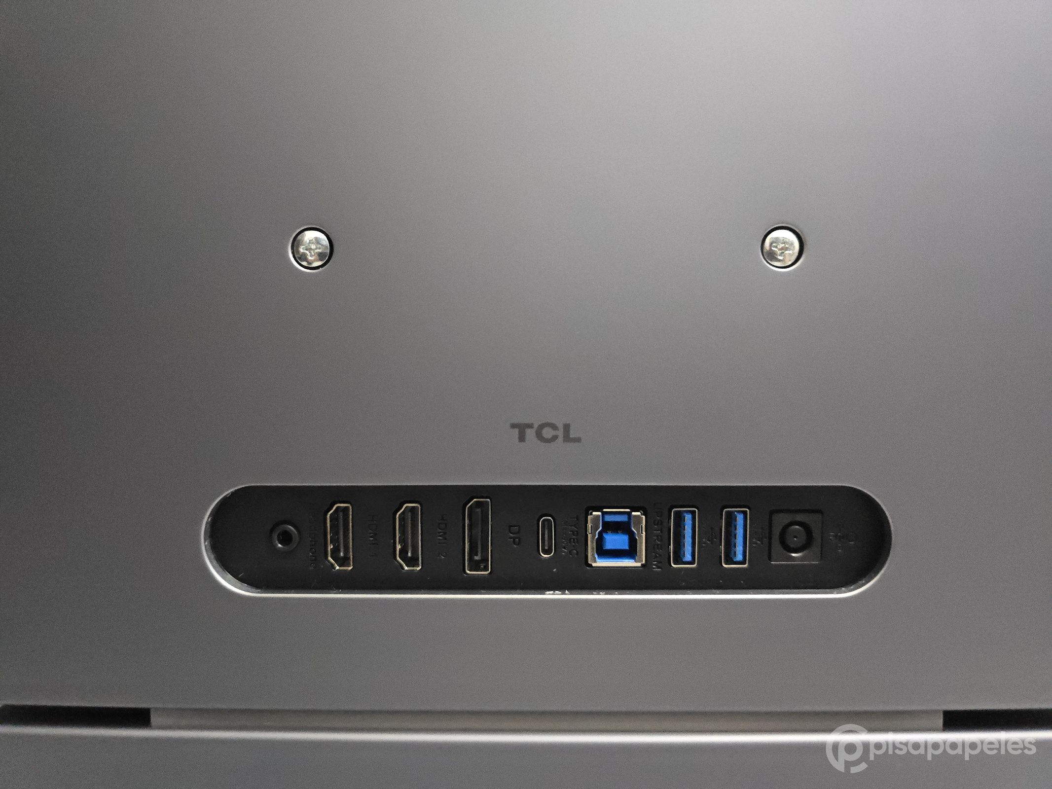 TCL 32X3A OLED+ - Pisapapeles foto 06