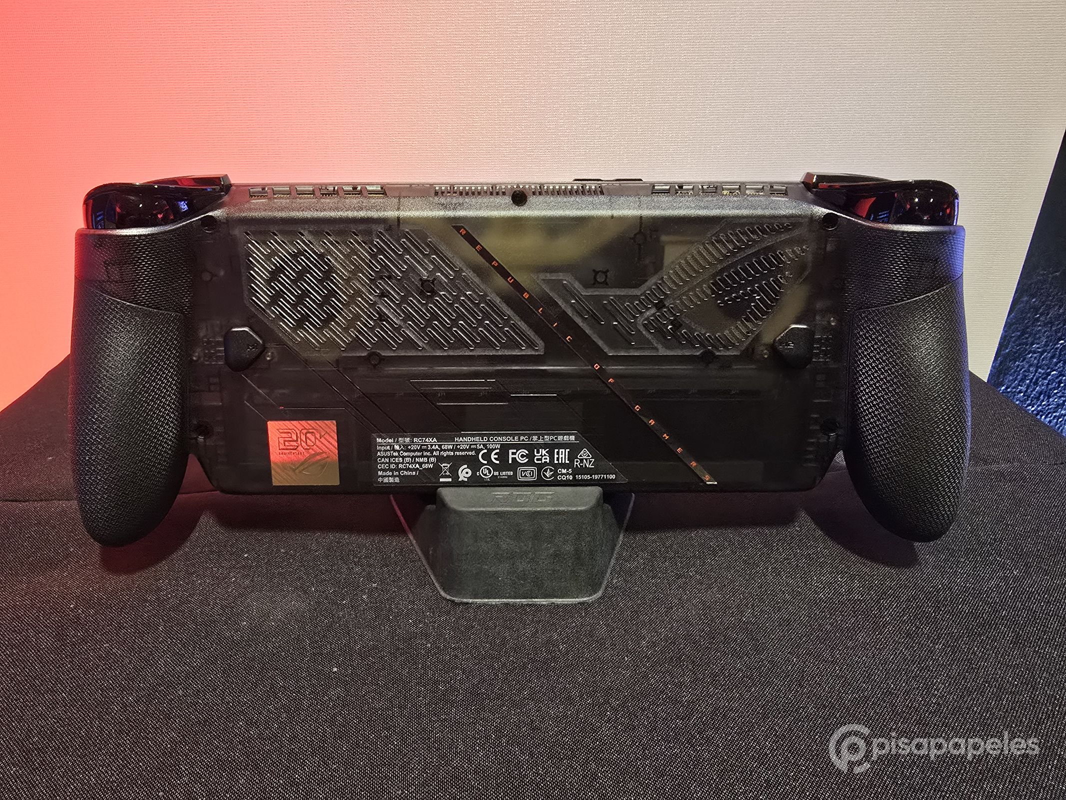 ASUS ROG XBOX Ally X20 - Pisapapeles 04