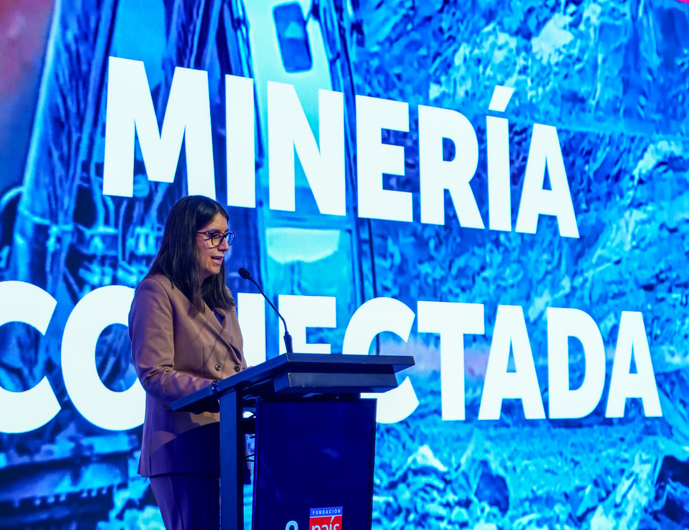 Subtel presentó la ampliación de espectro para redes privadas 5G durante el Summit País Digital 2026, con Codelco como primera empresa en utilizar las nuevas frecuencias. | Créditos: Subtel.